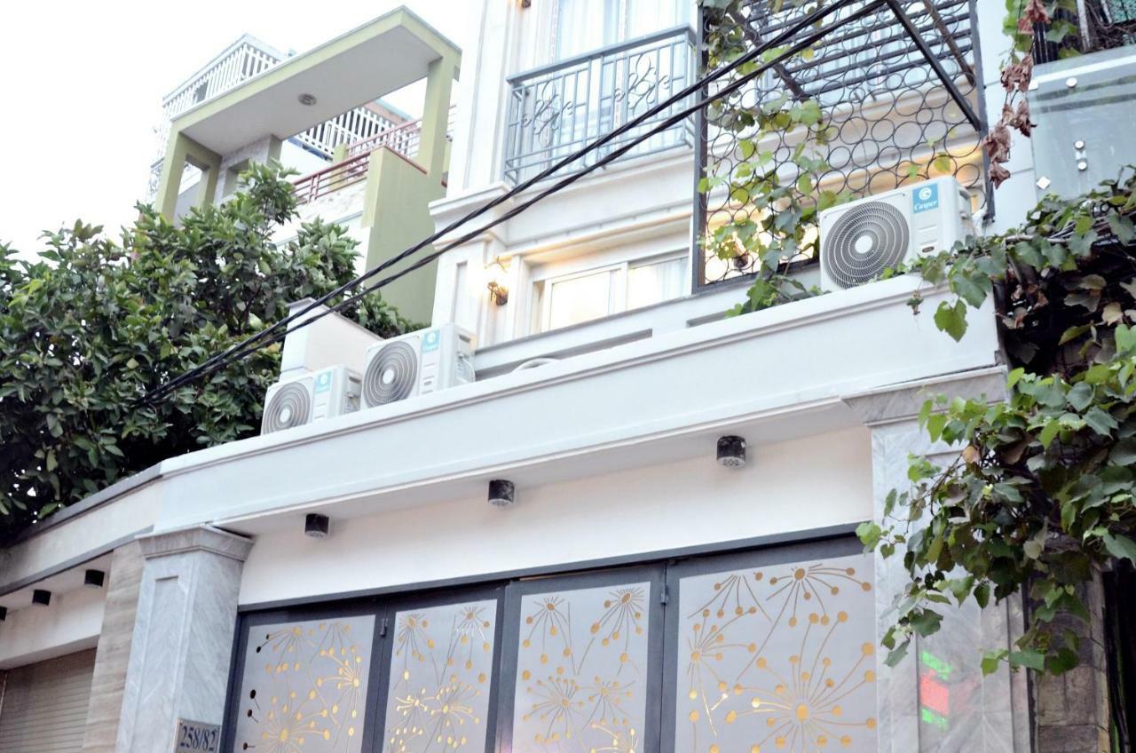 Smiley Apartment 8 Ho Chi Minh City Exterior photo