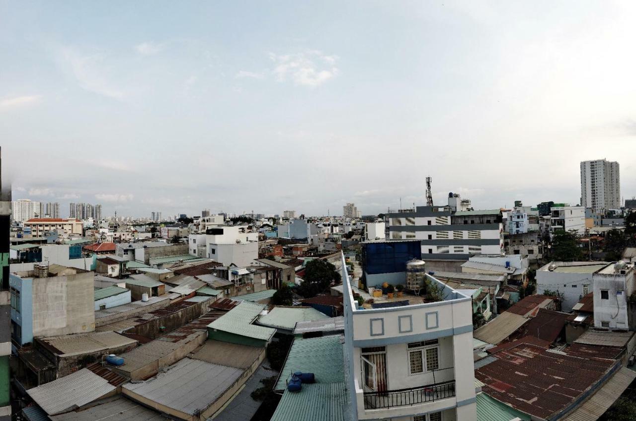 Smiley Apartment 8 Ho Chi Minh City Exterior photo