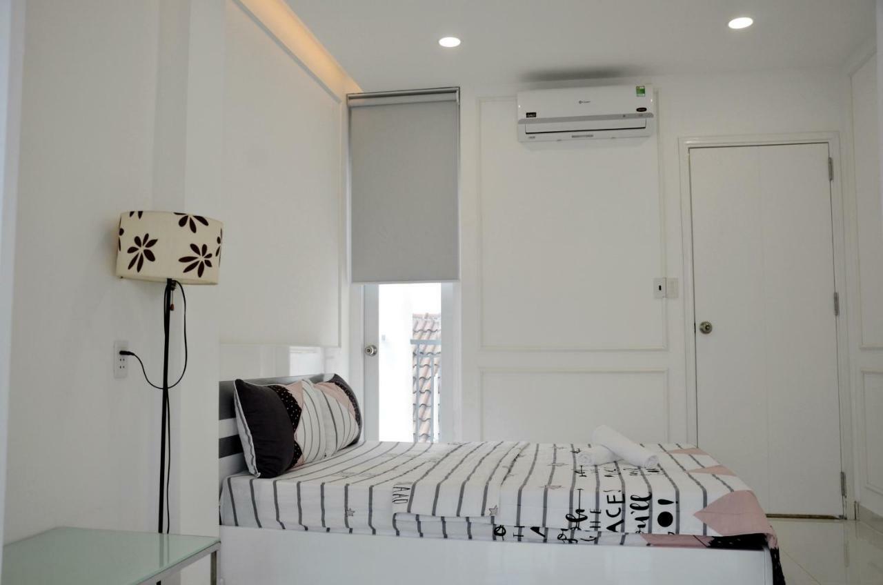 Smiley Apartment 8 Ho Chi Minh City Exterior photo