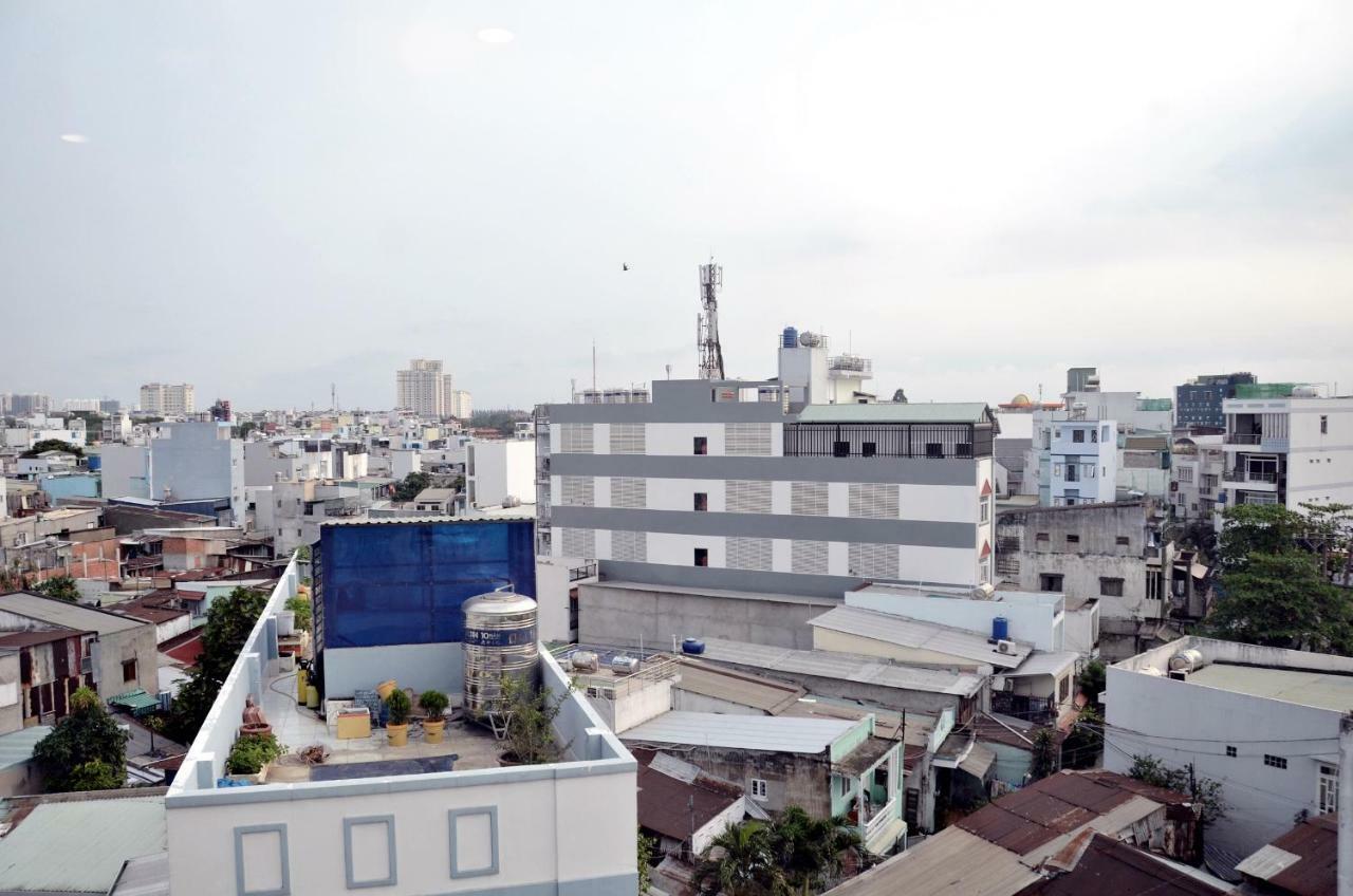 Smiley Apartment 8 Ho Chi Minh City Exterior photo